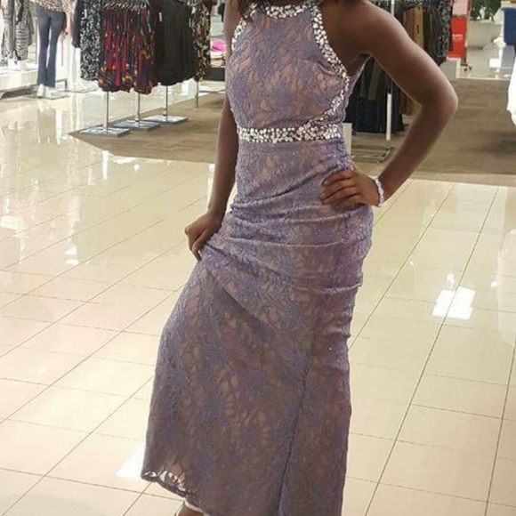 Dress - Picture 1 of 3